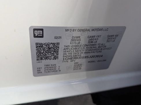 Used 2025 Chevrolet Traverse High Country FWD image 34