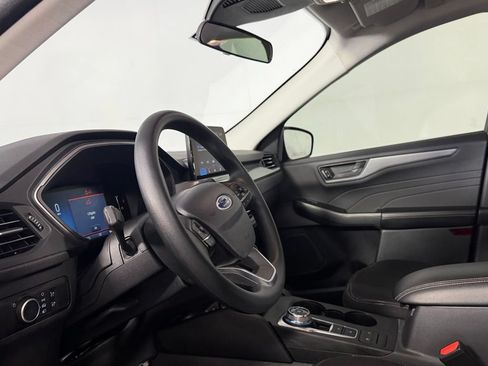 Used 2025 Ford Escape Active FWD image 20