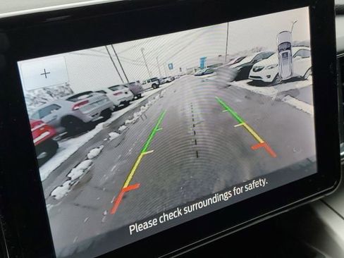 Used 2022 Ford Explorer XLT w/ Equipment Group 202A image 16