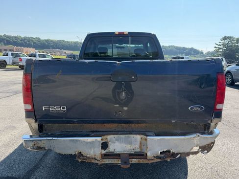 Used 2001 Ford F250 4x4 SuperCab Super Duty image 6