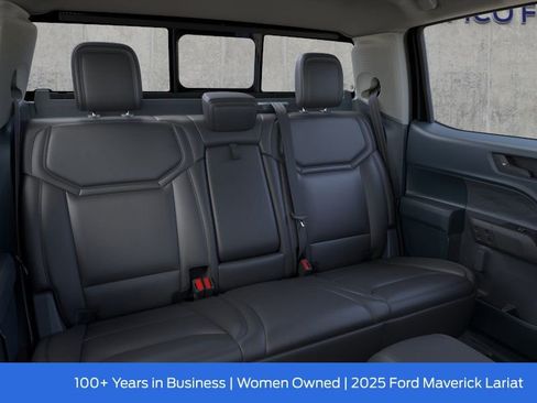New 2025 Ford Maverick Lariat w/ Black Appearance Package image 13