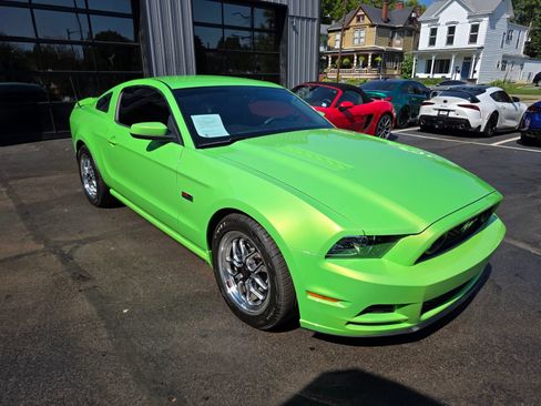 Used 2013 Ford Mustang GT Premium w/ Comfort Pkg RWD image 58
