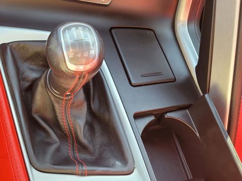 Used 2014 Chevrolet Corvette Base w/ 2LT Preferred Equipment Group image 25