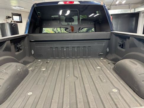 Used 2017 Ford F350 Lariat w/ Lariat Ultimate Package AWD/4WD image 12