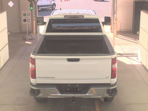 Used 2024 Chevrolet Silverado 2500 LT image 7