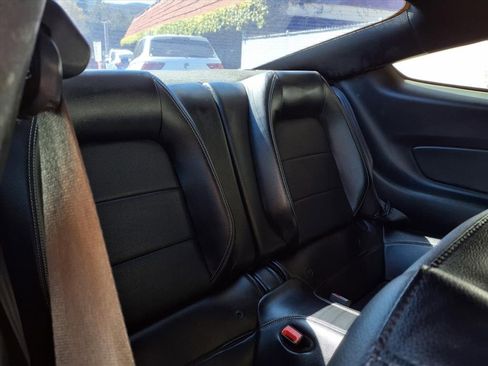 Used 2020 Ford Mustang Premium image 18
