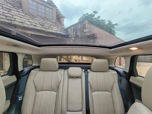 Used 2017 Land Rover Range Rover Evoque SE AWD/4WD image 60