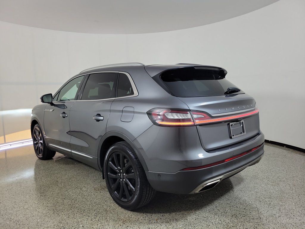 Certified 2022 Lincoln Nautilus Reserve AWD/4WD image 3
