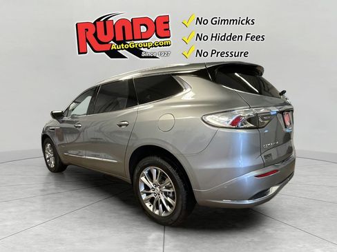 Used 2023 Buick Enclave Avenir w/ Avenir Technology Package AWD/4WD image 4