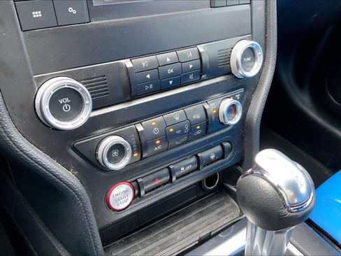 Used 2021 Ford Mustang GT RWD image 30