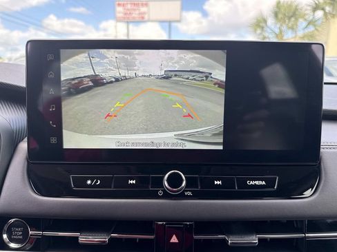 Used 2025 Mitsubishi Outlander ES FWD image 27