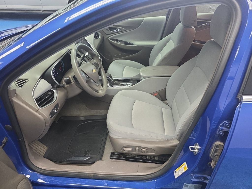 Certified 2023 Chevrolet Malibu LT FWD image 24