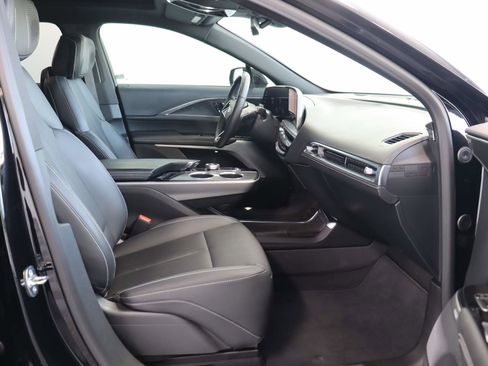 Certified 2024 Cadillac Lyriq Luxury RWD image 20