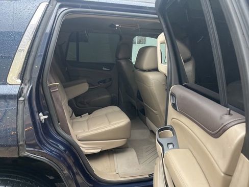 Used 2019 GMC Yukon SLT w/ Premium Edition image 31