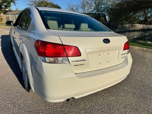 Used 2013 Subaru Legacy 2.5i Premium image 16