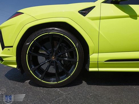Used 2023 Lamborghini Urus S AWD/4WD image 47