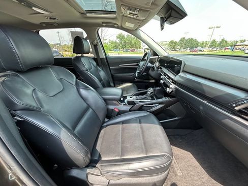 Used 2025 Kia Telluride S AWD/4WD image 29