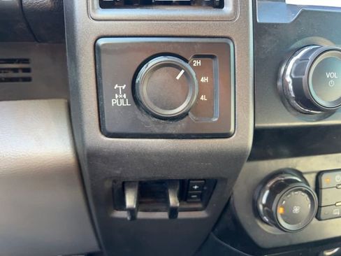 Used 2020 Ford F250 XL w/ STX Appearance Package image 12