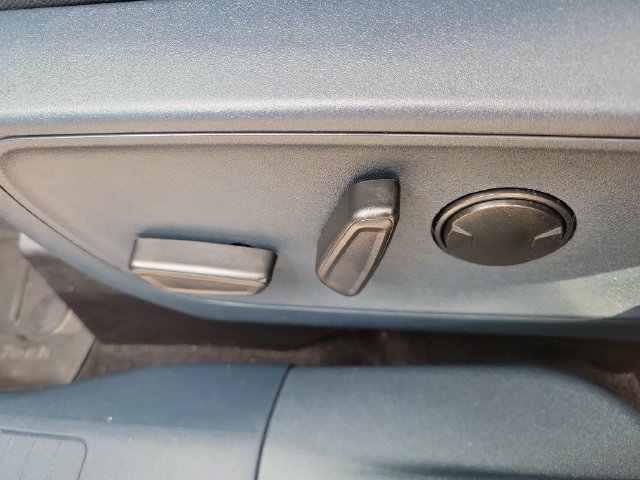 Certified 2023 Ford Maverick XLT w/ XLT Luxury Package FWD image 11