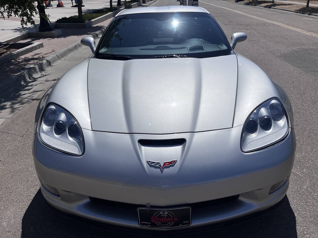 Used 2006 Chevrolet Corvette Z06 w/ Preferred Equipment Group RWD image 2