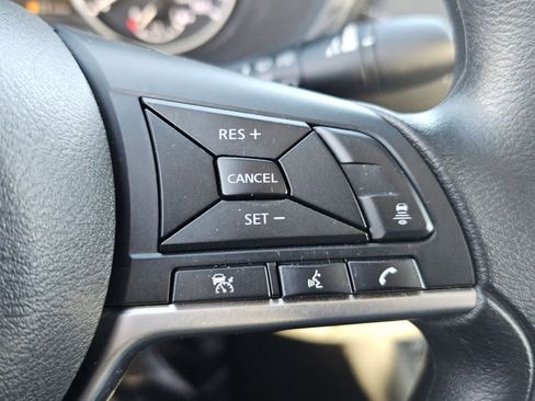 Used 2025 Nissan Sentra SV image 12