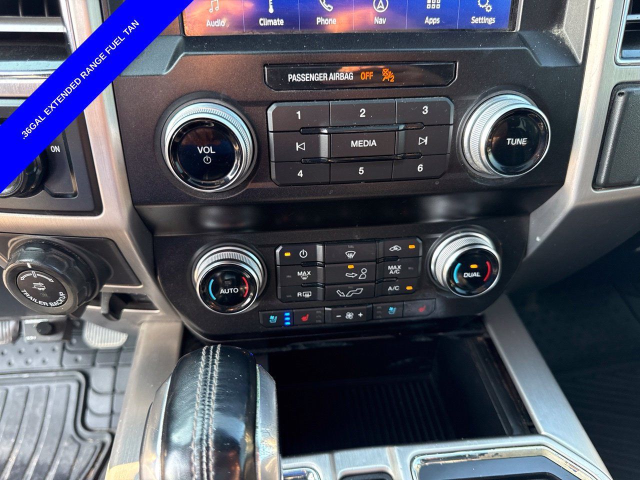Used 2020 Ford F150 Platinum w/ Equipment Group 701A Luxury RWD image 27