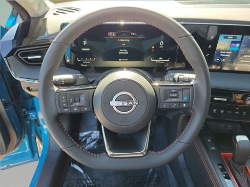 New 2026 Nissan Kicks SR image 25