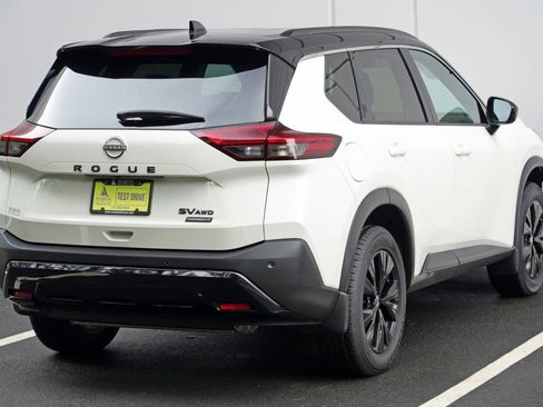 Used 2023 Nissan Rogue SV w/ SV Premium B Package AWD/4WD image 44