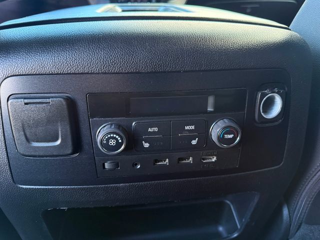 Used 2017 Chevrolet Suburban Premier AWD/4WD image 9