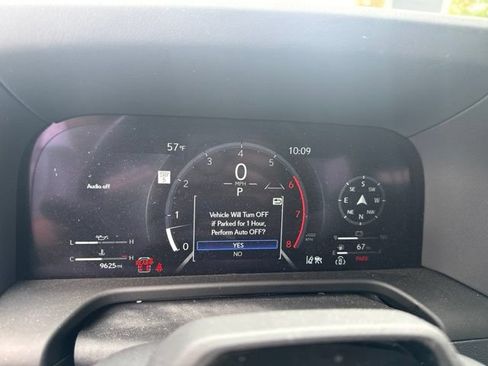 Used 2026 Lexus GX 550 w/ Cold Area Package AWD/4WD image 10