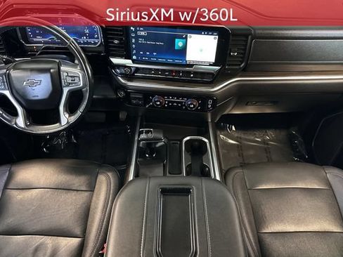 Used 2022 Chevrolet Silverado 1500 RST w/ Redline Edition AWD/4WD image 18