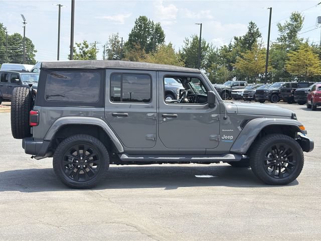 Used 2022 Jeep Wrangler Unlimited Sahara AWD/4WD image 13