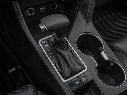 Certified 2021 Kia Sportage S image 19