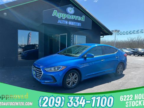Used 2021 Hyundai Accent SE image 1