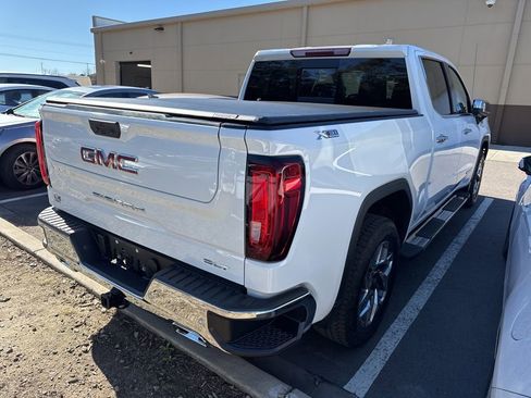 Used 2025 GMC Sierra 1500 SLT w/ SLT Premium Plus Package image 3