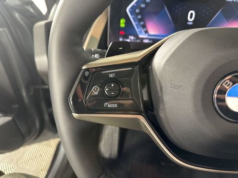 Used 2025 BMW X3 xDrive30i w/ Premium Package image 12