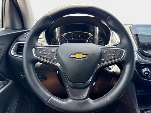 Used 2024 Chevrolet Equinox Premier FWD image 26