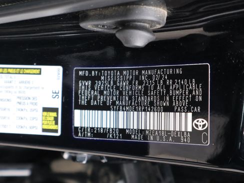 Used 2024 Toyota Corolla LE image 41