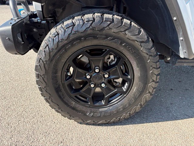 Used 2023 Jeep Wrangler Unlimited Rubicon 4xe AWD/4WD image 13
