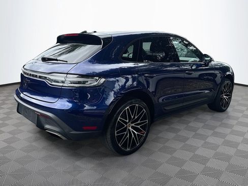 Used 2023 Porsche Macan image 6