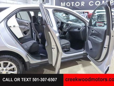 Used 2020 Chevrolet Equinox LT FWD image 35