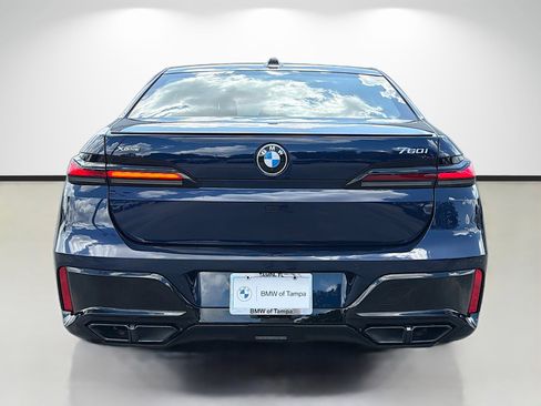 New 2026 BMW 760i xDrive w/ Executive Package AWD/4WD image 4