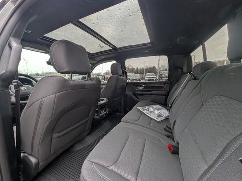 New 2026 RAM 1500 4x4 Crew Cab image 15