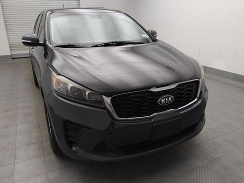Used 2019 Kia Sorento FWD image 14
