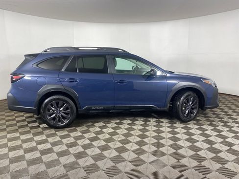 Certified 2025 Subaru Outback Onyx Edition XT image 5