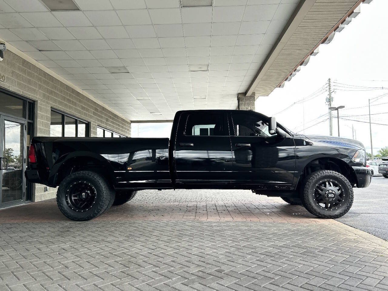 Used 2013 RAM 3500 Tradesman w/ Chrome Appearance Group AWD/4WD image 18