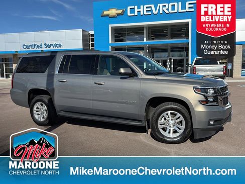 Used 2018 Chevrolet Suburban LT w/ Luxury Package image 1