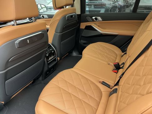 Certified 2026 BMW X7 xDrive40i image 17