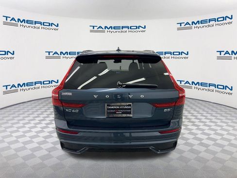 Used 2023 Volvo XC60 B5 Plus AWD/4WD image 4