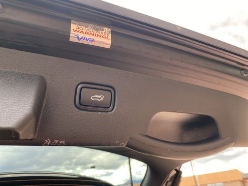 Certified 2026 Kia Sportage EX w/ EX Panorama Roof Package image 16